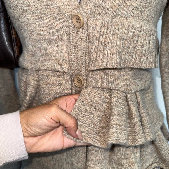 Cozy Wool Blend Ruffle Peplum Cardigan - Picture 4 of 8